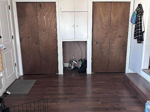 2nd image of 1408 SW Amhurst Rd