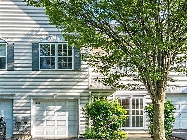 303 Harvest Ln