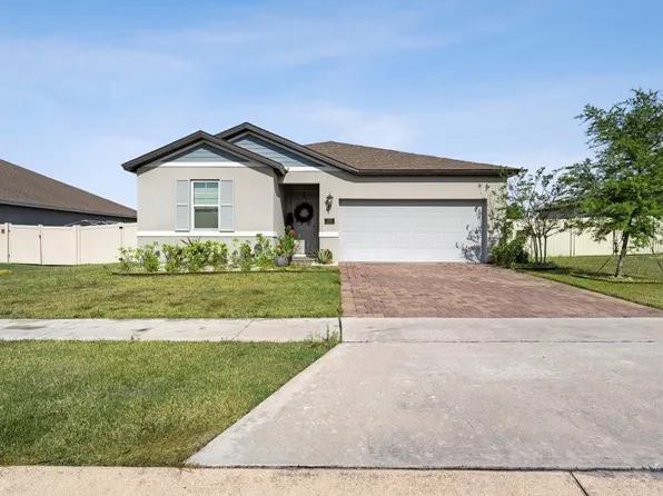 245 Messina Pl, Howey In The Hills, FL 34737