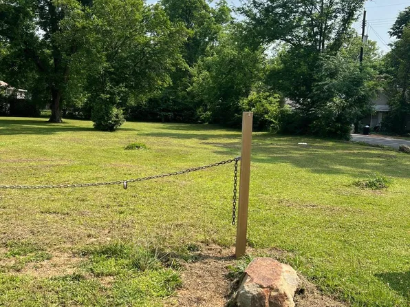 226 Clifton St #0, Bessemer, AL 35020