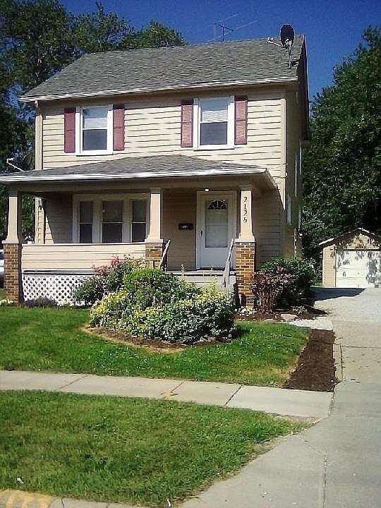 Curbside view