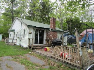 83 Larry Dr, Monmouth, ME 04259