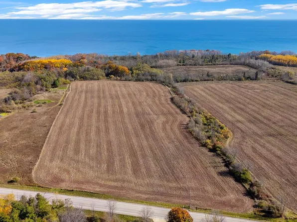 1788 LAKE SHORE ROAD, Grafton, WI 53024