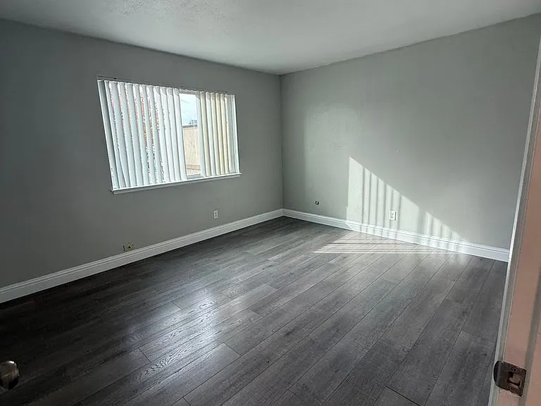 2731-2751 Don Juan Dr — Photo 21
