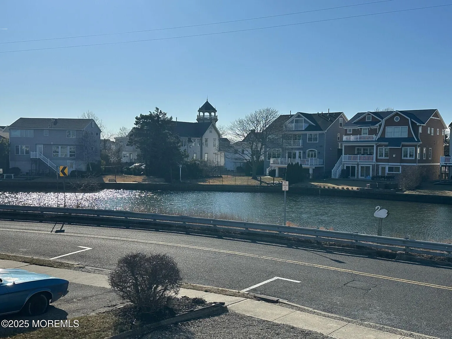 5 bed, 2880 sqft, $9,500 — Photo 3