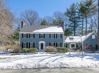 26 Thoreau Cir, Beverly, MA 01915