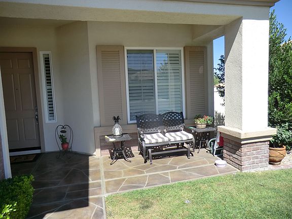 Front porch.(grass replaced)