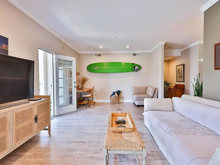 229 Orange Ave #3 — Photo 32