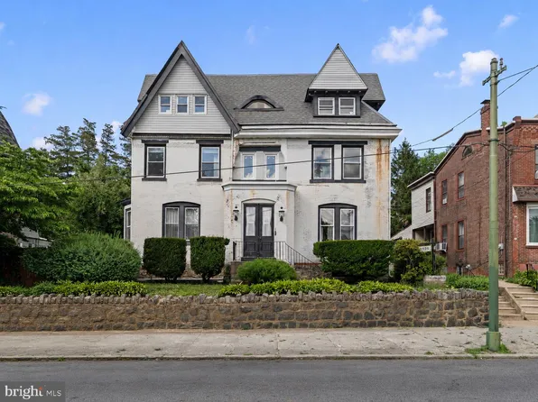1125 Arrott St, Philadelphia, PA 19124