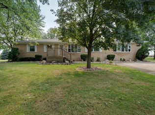 100 N Kathleen St, Stanford, IL 61774