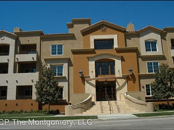 2nd image of 4205 Cahuenga Blvd APT 203