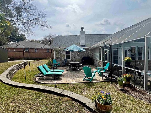 2nd image of 9811 Pinebrake Ct