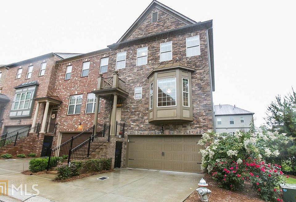 1st image of 858 Cedar River Ct SE