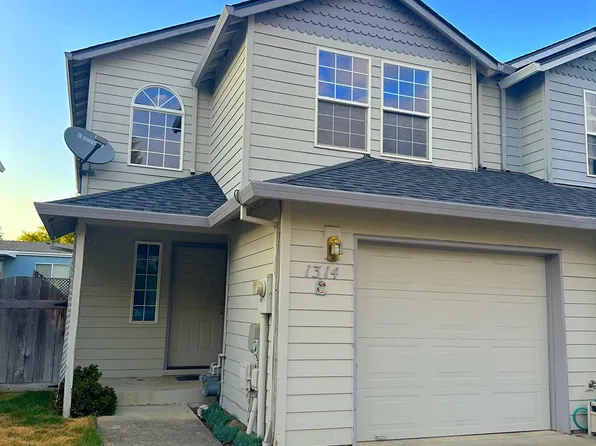 1314 S Heather St, Cornelius, OR 97113