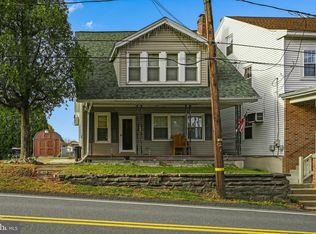 903 Sunbury Rd, Pottsville, PA 17901