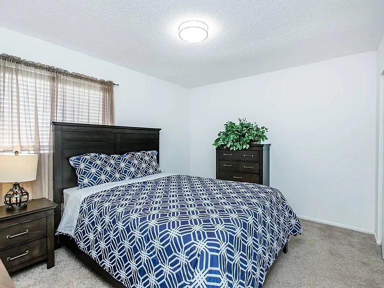 Urban Place Apartments — Photo 34