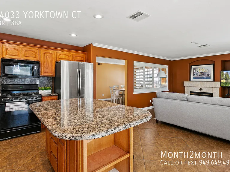14033 Yorktown Ct — Photo 7