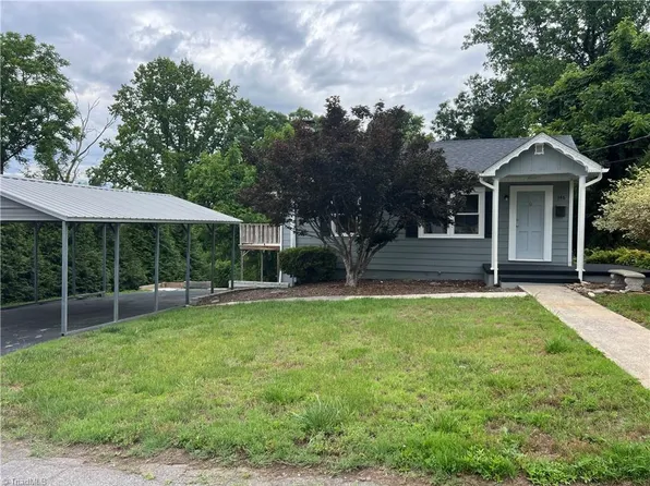 146 Westwood Ln, Elkin, NC 28621
