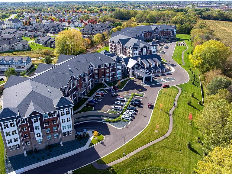 The Legends of Woodbury 55+ Apartments — Photo 29