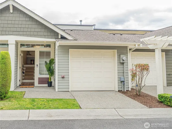 2107 Tacoma Court, Tacoma, WA 98405