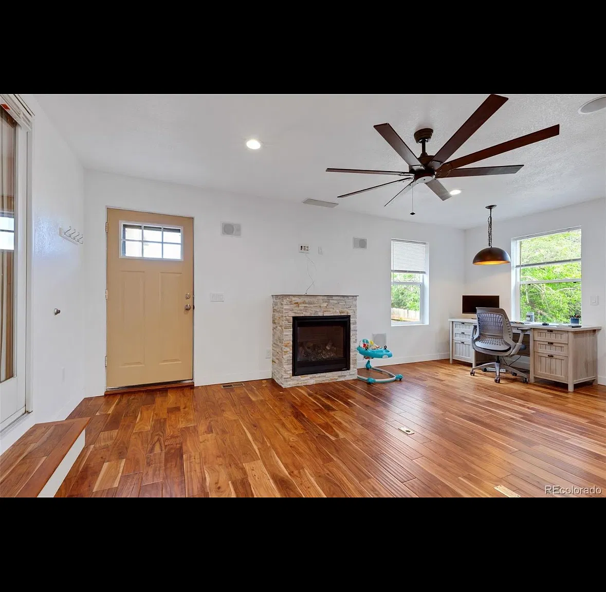 18335 E Bellewood Dr — Photo 4