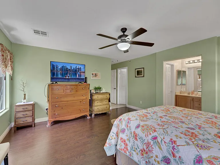 11256 Albergotta Ct — Photo 15