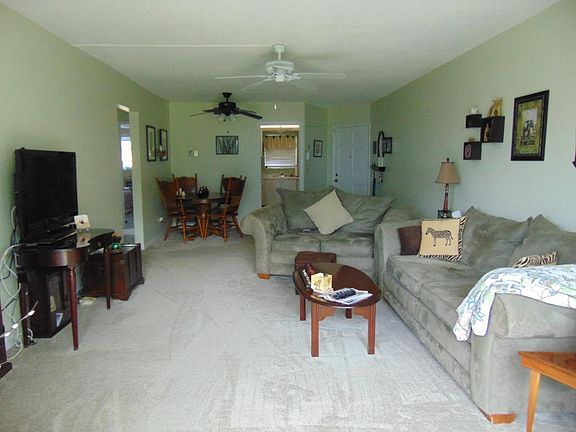 4th image of 3 Westwood Ave APT 101