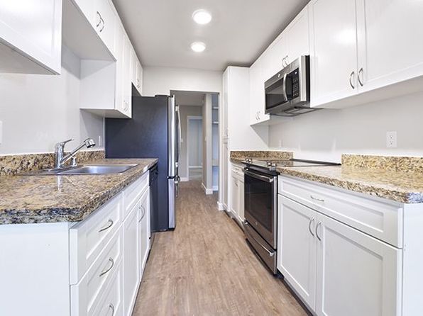 1999 Beach Park Blvd APT 18
