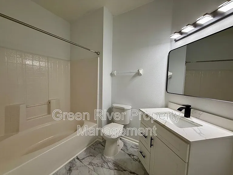 10550 Baymeadows Rd #814 — Photo 12
