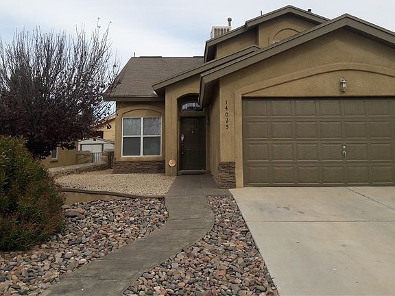 3rd image of 14025 Tierra Vianey Dr