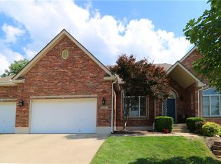 1301 NE Piedmont Dr, Lees Summit, MO 64064