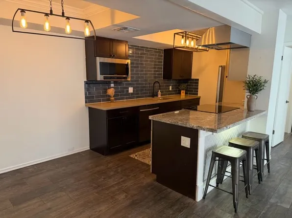 7557 N Dreamy Draw Dr, Phoenix, AZ
