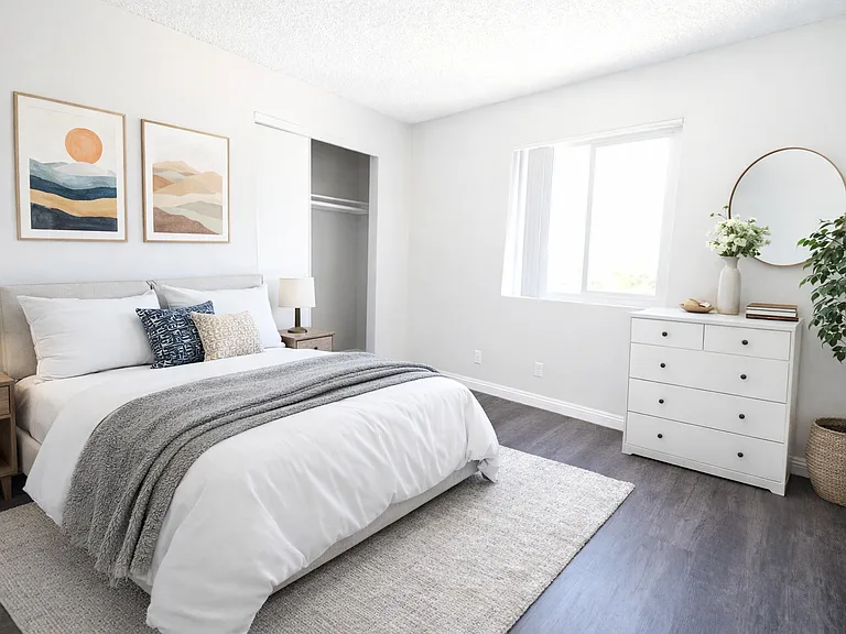 4571 N Figueroa St #21 — Photo 8