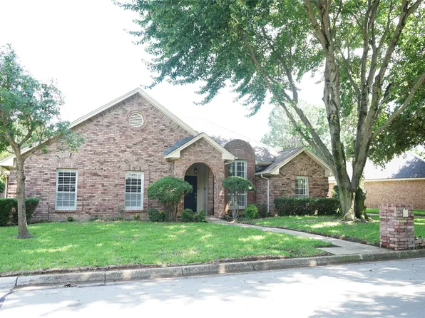 5105 Kee Brook Dr, Arlington, TX 76017