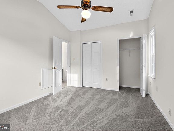 5th image of 22045 Saint Gabriels Cir