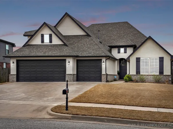 7113 E Nashville St, Broken Arrow, OK 74014
