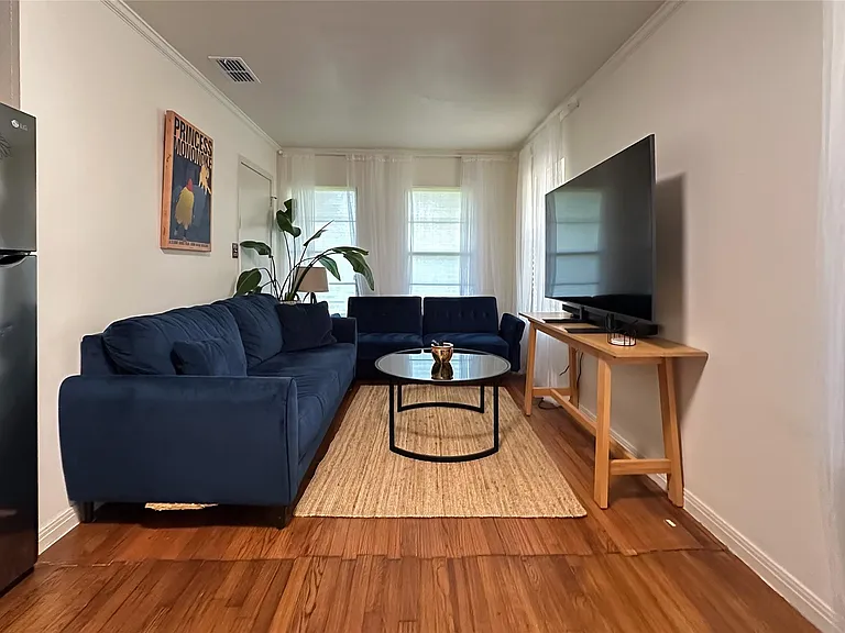 8815 Georgian Dr #B — Photo 11
