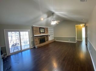 2002 Lazy Brook Cir, Austin, TX 78723