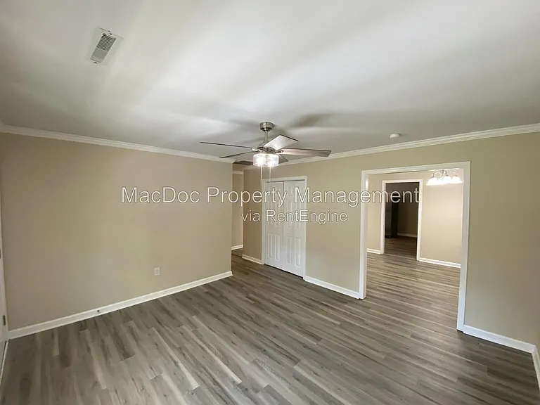 16623 Braswell St — Photo 5