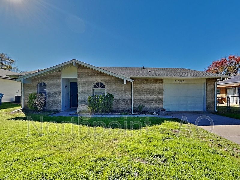1st image of 2236 Lockwood Dr