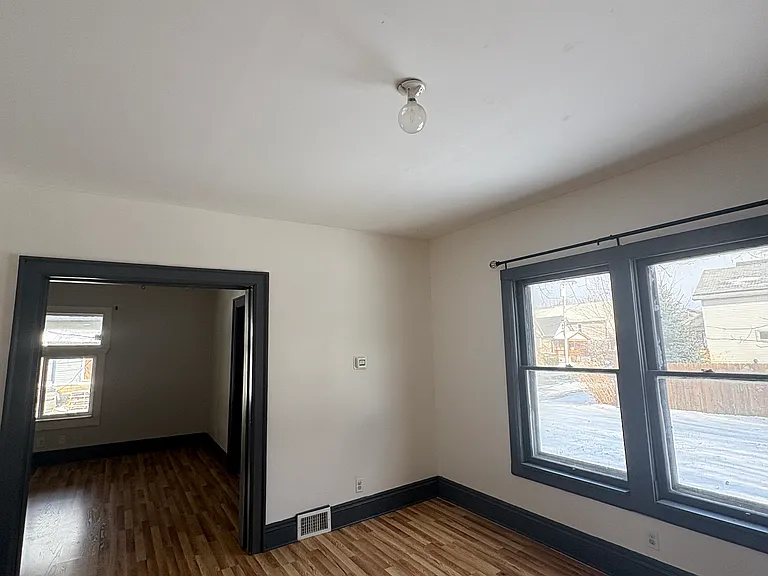 13 Helen St #1 — Photo 5