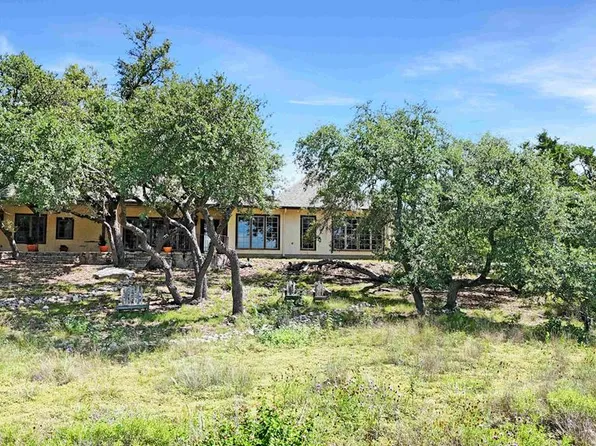 815 Oxen Trl, Fredericksburg, TX 78624