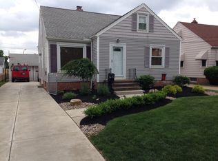 5055 W 5th St, Brooklyn Heights, OH