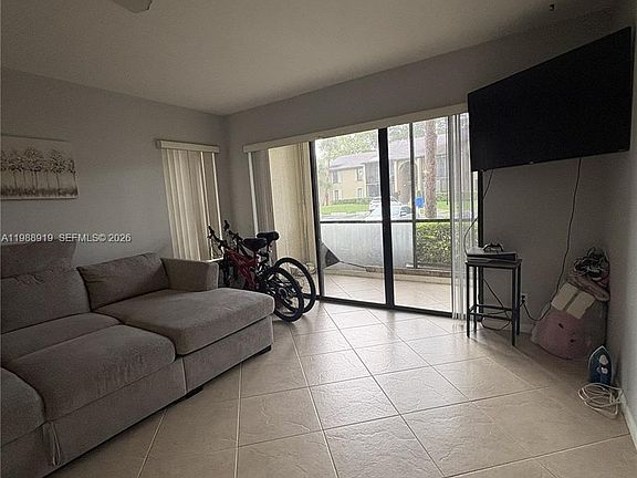 2nd image of 718 Sunny Pine Way APT D1