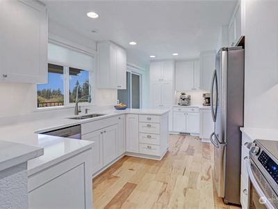 500 Paradise Lane #200, Edmonds, WA, 98020