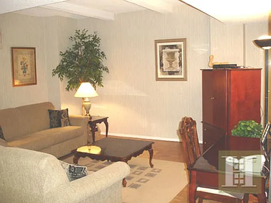 Rented by Halstead Real Estate | media 42