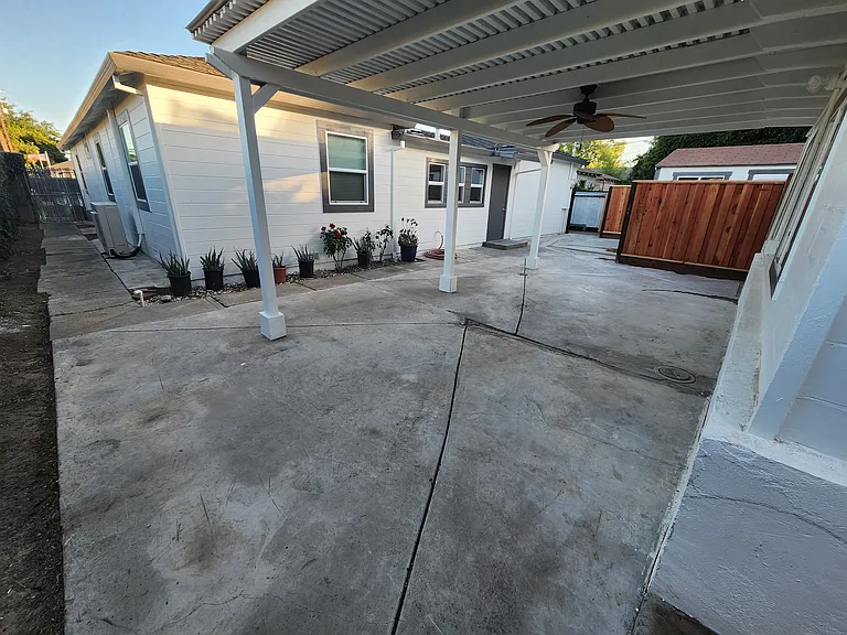 209 Rolando Ave — Photo 27