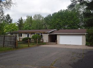 3663 Lake Thompson Rd, Rhinelander, WI 54501