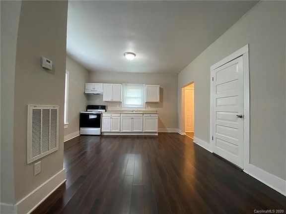 5th image of 4 Carolina St