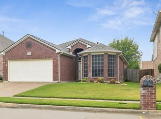 12541 Cottageville Ln, Fort Worth, TX 76244